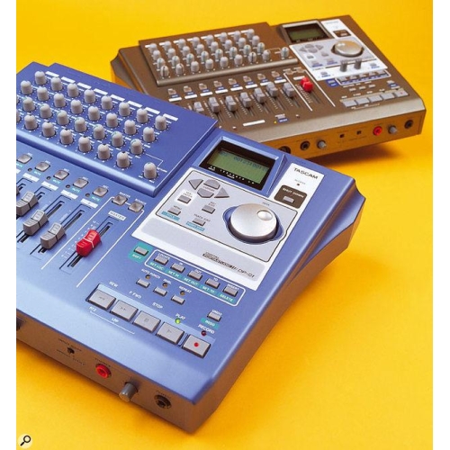 TASCAM Digital Portable Studio - Multitrack Recorder
